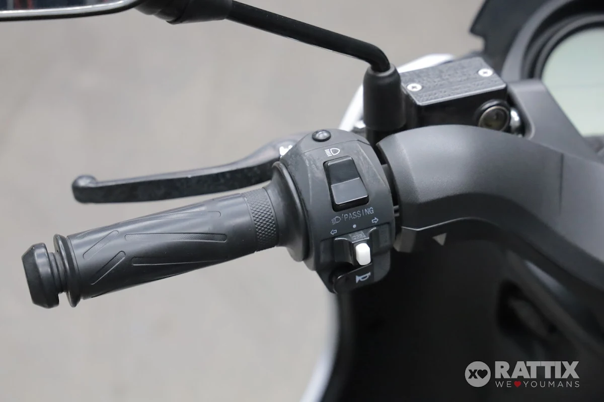 SEAT MO eScooter 125 Bianco