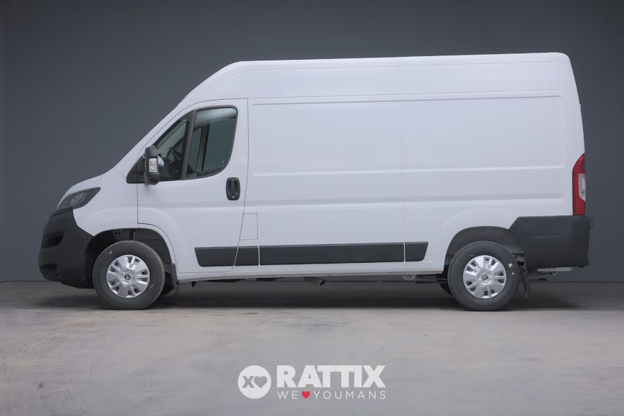 Peugeot Boxer 333 2.2 BlueHDI 120CV L2H2 (IVA ESCLUSA) bianco icy  Km 0 foto 2