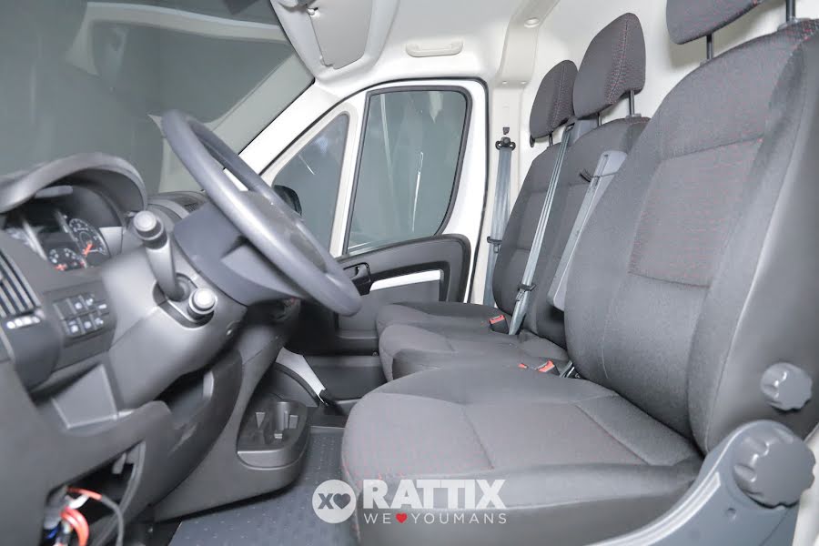 Peugeot Boxer 333 2.2 BlueHDI 120CV L2H2 (IVA ESCLUSA) bianco icy  Km 0 foto 7