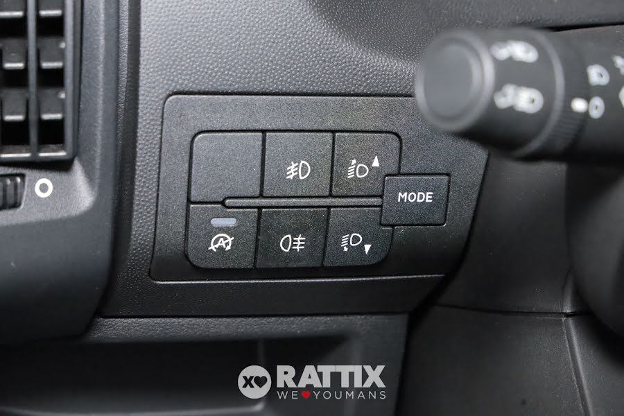 Peugeot Boxer 333 2.2 BlueHDI 120CV L2H2 (IVA ESCLUSA) bianco icy  Km 0 foto 19