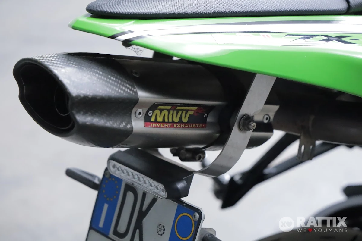 KAWASAKI Ninja ZX-6R Performance Edition my09