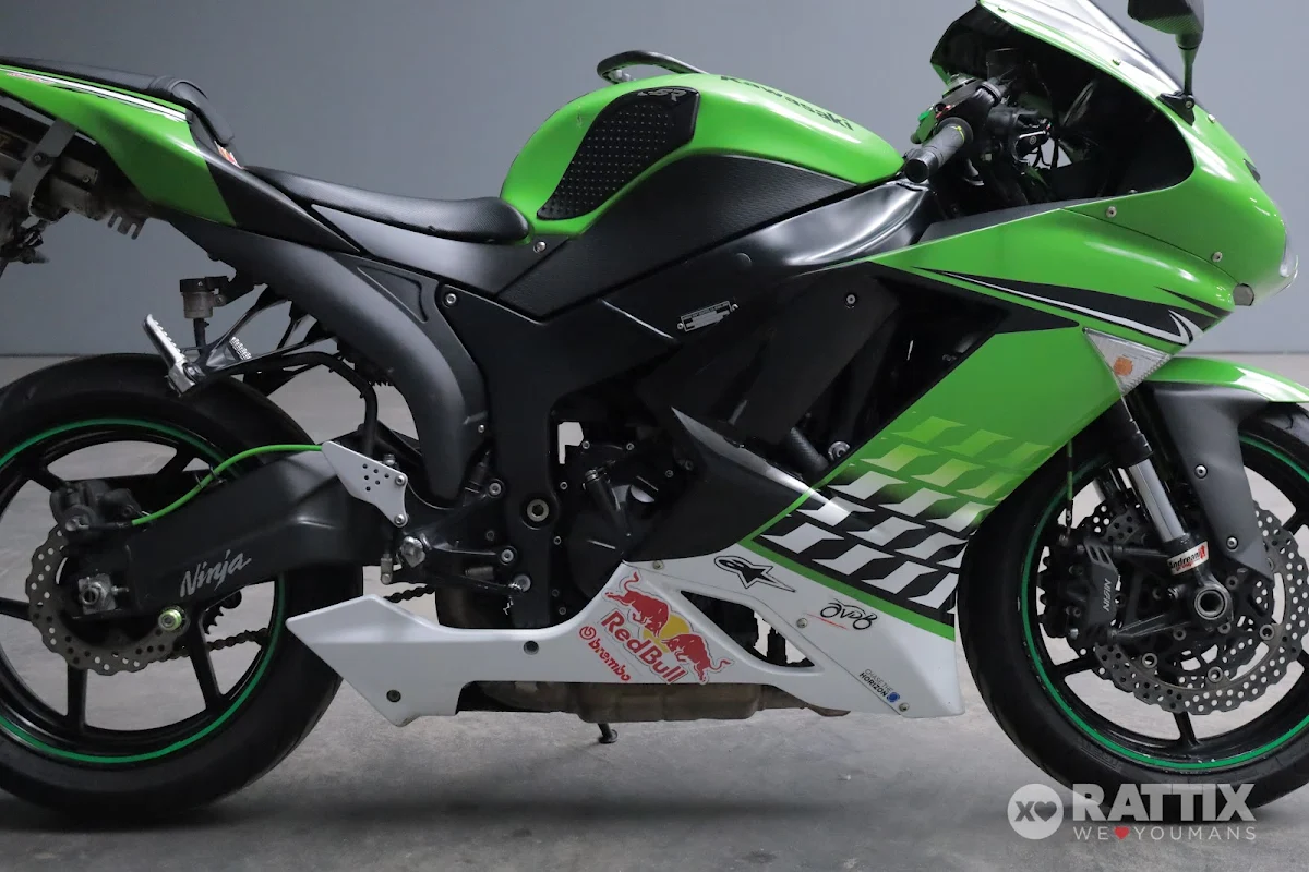 KAWASAKI Ninja ZX-6R Performance Edition my09