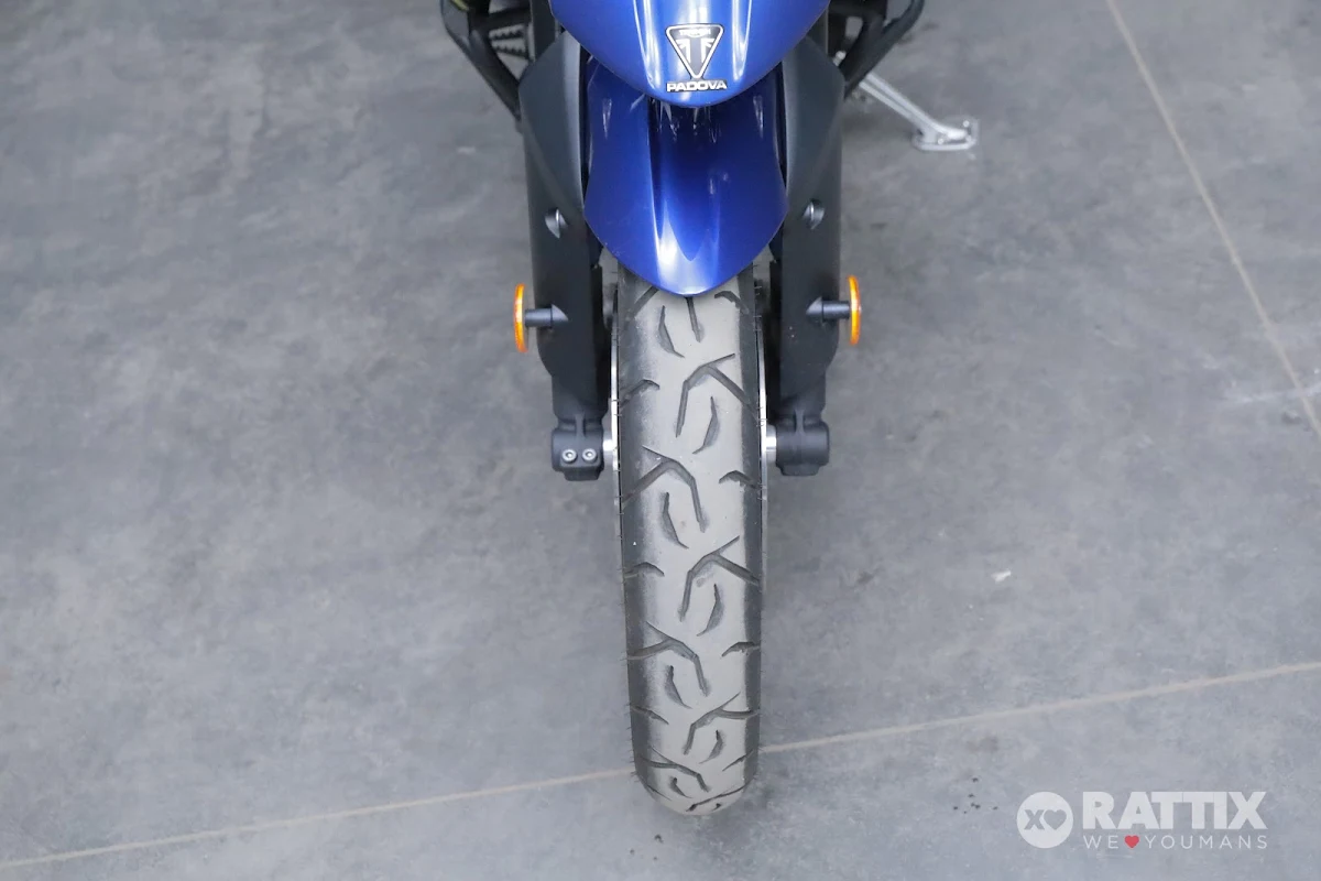 TRIUMPH Tiger 800 XRX Abs my15