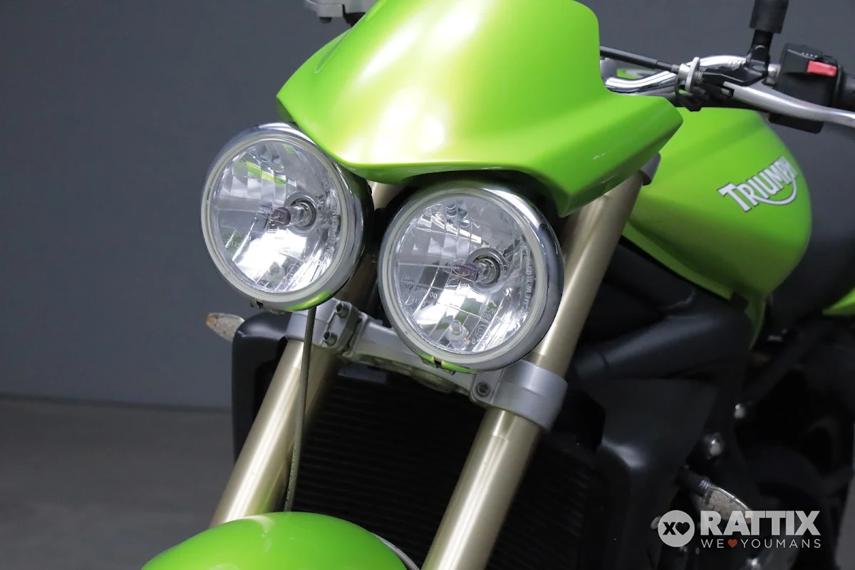 TRIUMPH Street Triple 765 R Low seat my17