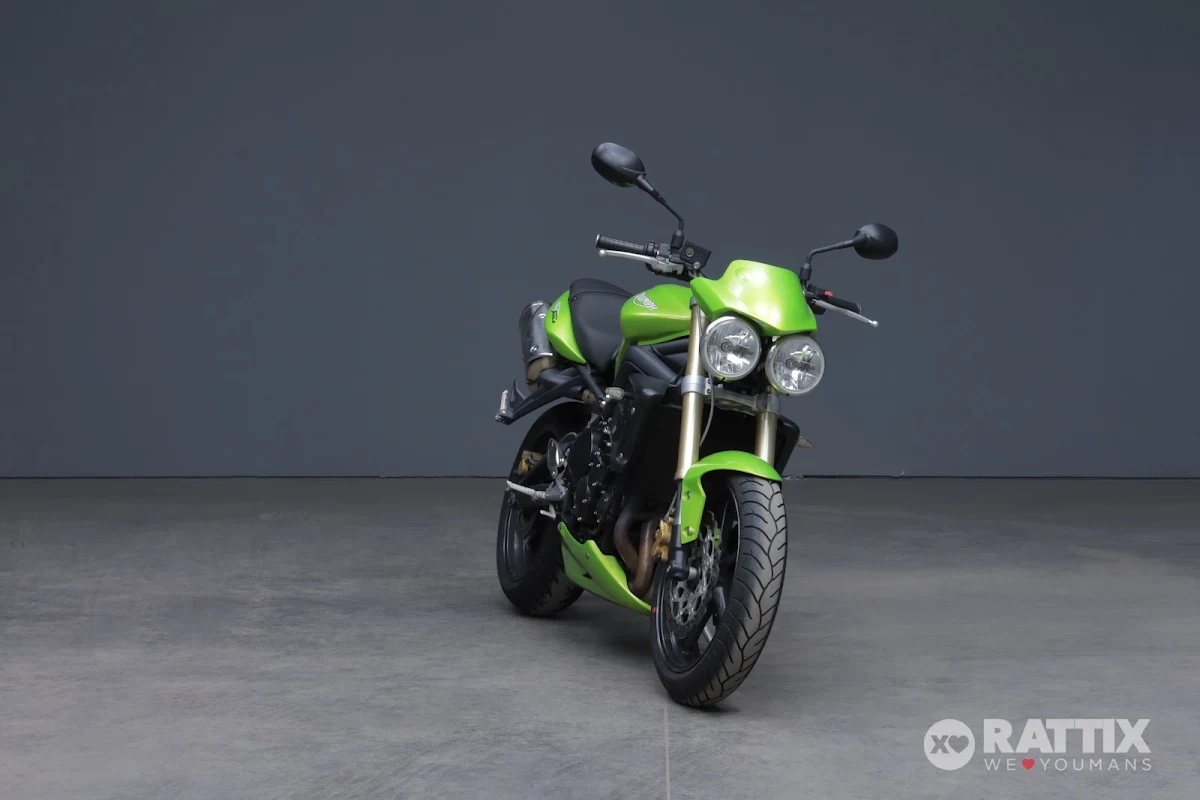 TRIUMPH Street Triple 765 R Low seat my17