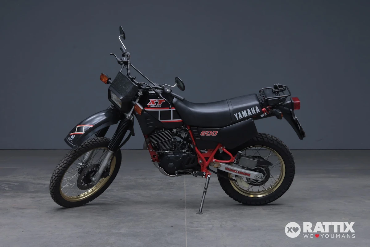 YAMAHA XT 600 