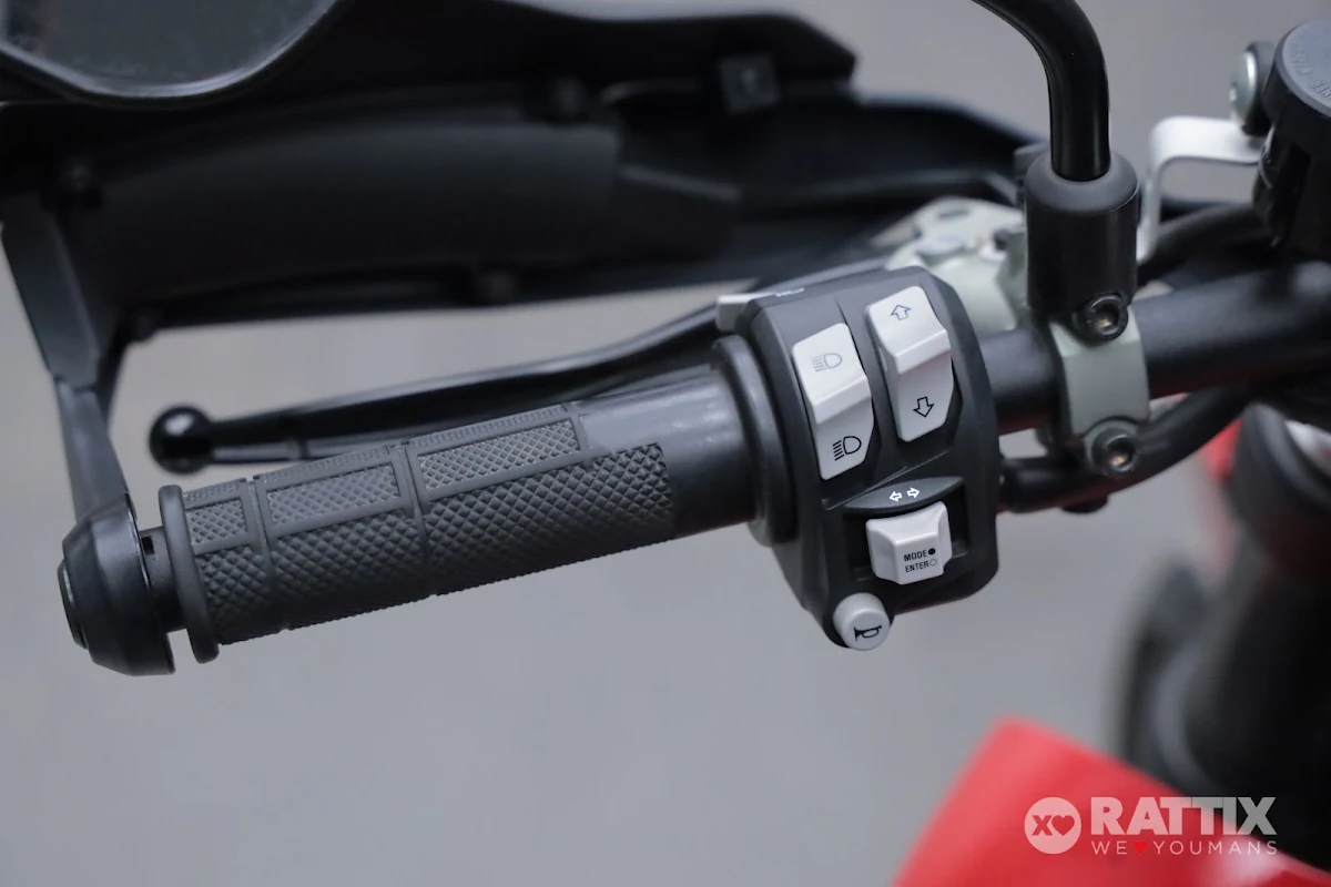 DUCATI Hypermotard 950 Red my22