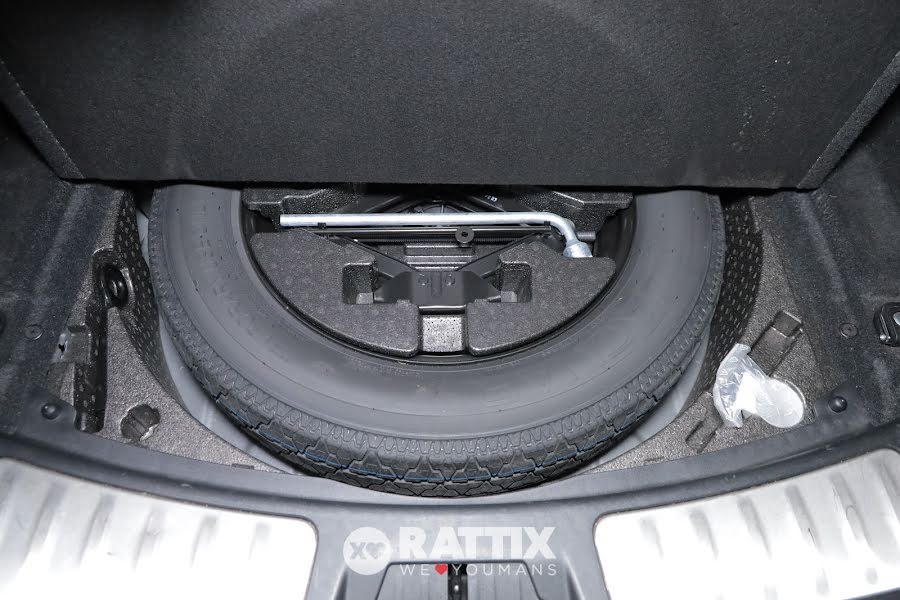 Jaguar E-Pace 2.0d i4 Mhev 163CV R-Dynamic S AWD Auto Grigio  Aziendale foto 7