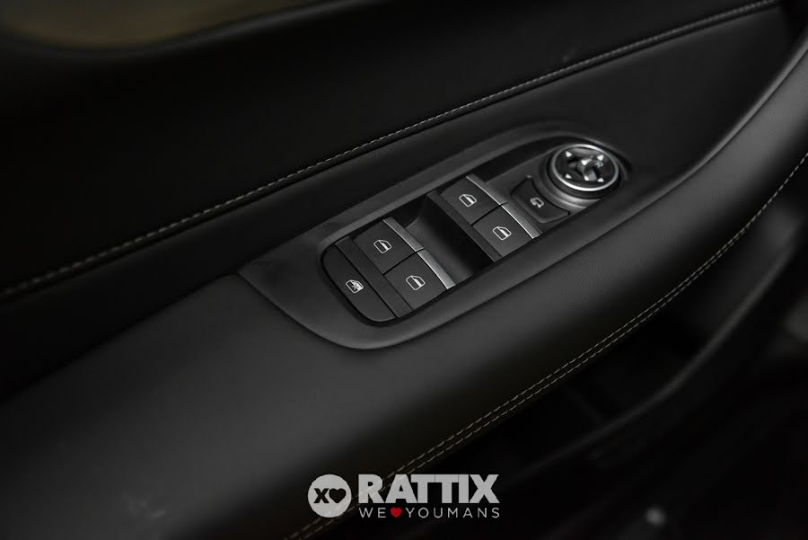 DR Motor DR5.0 1.5 116CV Comfort + tetto panoramico Nero  Km 0 foto 29