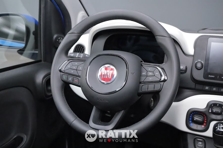 Fiat Panda Pandina 1.0 Firefly Hybrid 70CV Cross BLU ITALIA METALLIZZATO  Aziendale foto 10