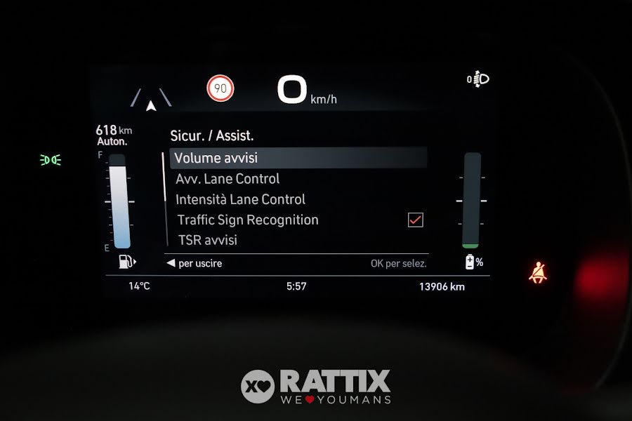 Fiat Panda Pandina 1.0 Firefly Hybrid 70CV Cross BLU ITALIA METALLIZZATO  Aziendale foto 18