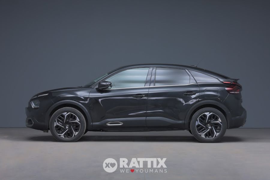 Citroen C4 1.2 Puretech 130CV Shine  Nero Notte  Aziendale foto 2