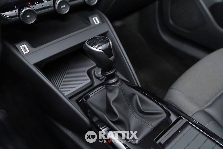 Citroen C4 1.2 Puretech 130CV Shine  Nero Notte  Aziendale foto 22