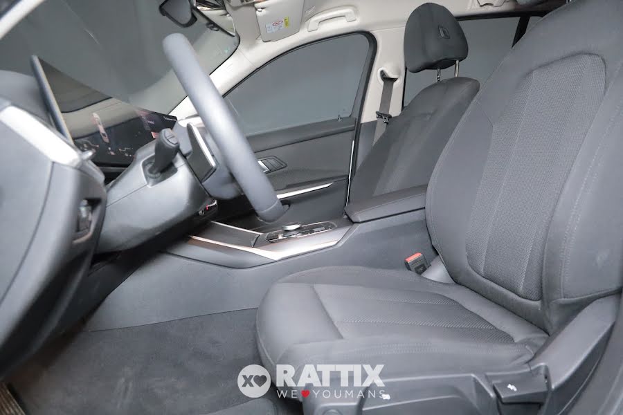 BMW 320 d Touring 2.0 Mhev 48V xDrive Auto Bianco  Aziendale foto 8