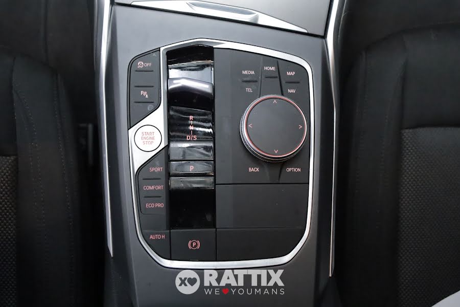 BMW 320 d Touring 2.0 Mhev 48V xDrive Auto Bianco  Aziendale foto 23