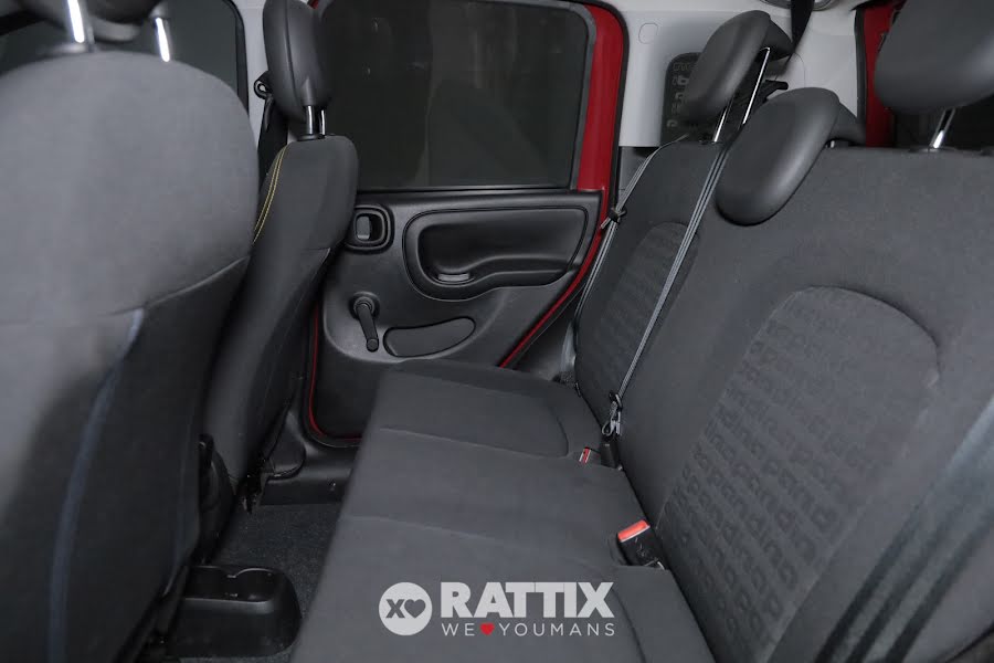 Fiat Panda Pandina 1.0 Firefly Hybrid 70CV Cross ROSSO PASSIONE PASTELLO  Aziendale foto 30