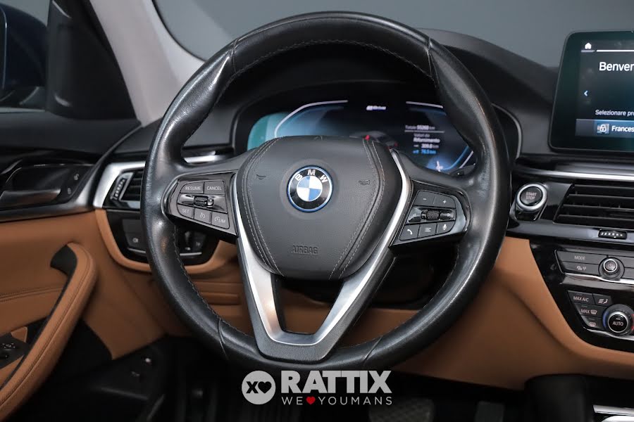 BMW 530 e 2.0 PHEV Business Auto Xdrive  Blu  Aziendale foto 10