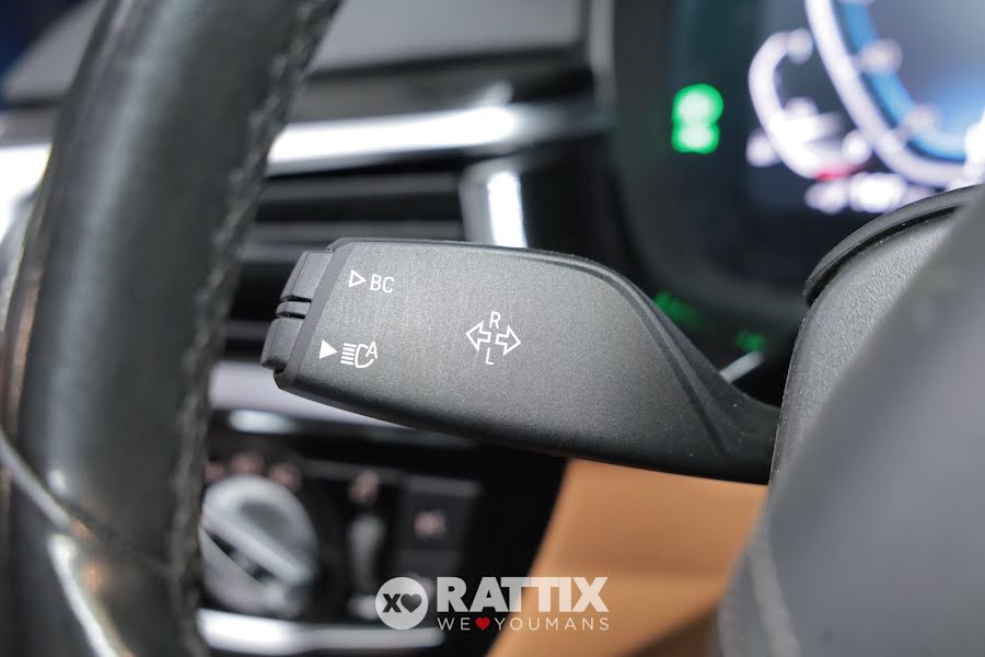 BMW 530 e 2.0 PHEV Business Auto Xdrive  Blu  Aziendale foto 13