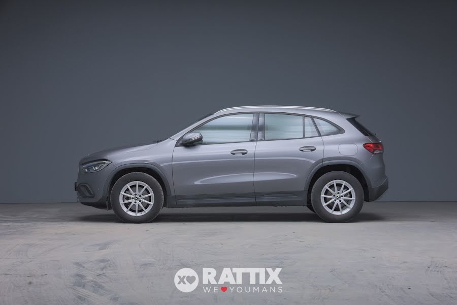 Mercedes-Benz GLA 200 d 2.0 150CV Business Extra Auto Grigio  Aziendale foto 2