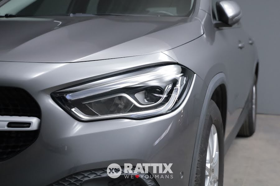 Mercedes-Benz GLA 200 d 2.0 150CV Business Extra Auto Grigio  Aziendale foto 3
