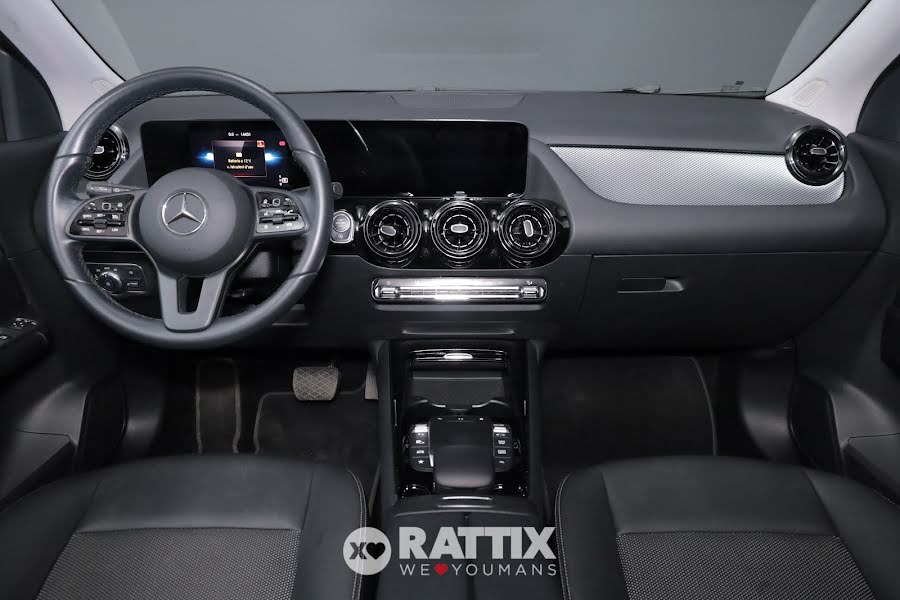 Mercedes-Benz GLA 200 d 2.0 150CV Business Extra Auto Grigio  Aziendale foto 8