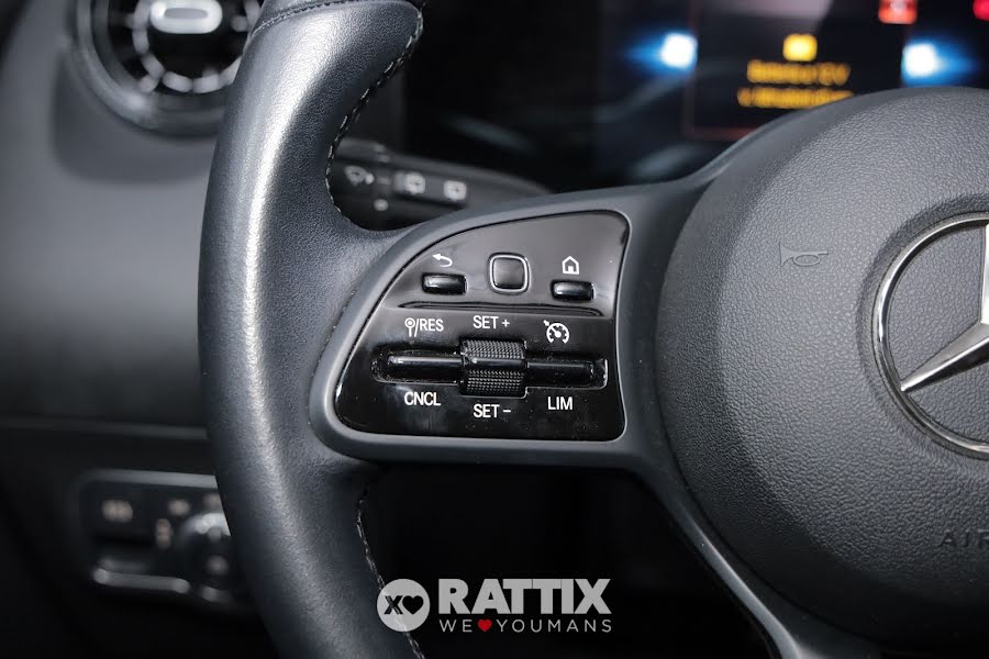 Mercedes-Benz GLA 200 d 2.0 150CV Business Extra Auto Grigio  Aziendale foto 10