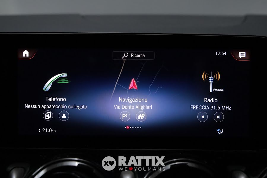 Mercedes-Benz GLA 200 d 2.0 150CV Business Extra Auto Grigio  Aziendale foto 26