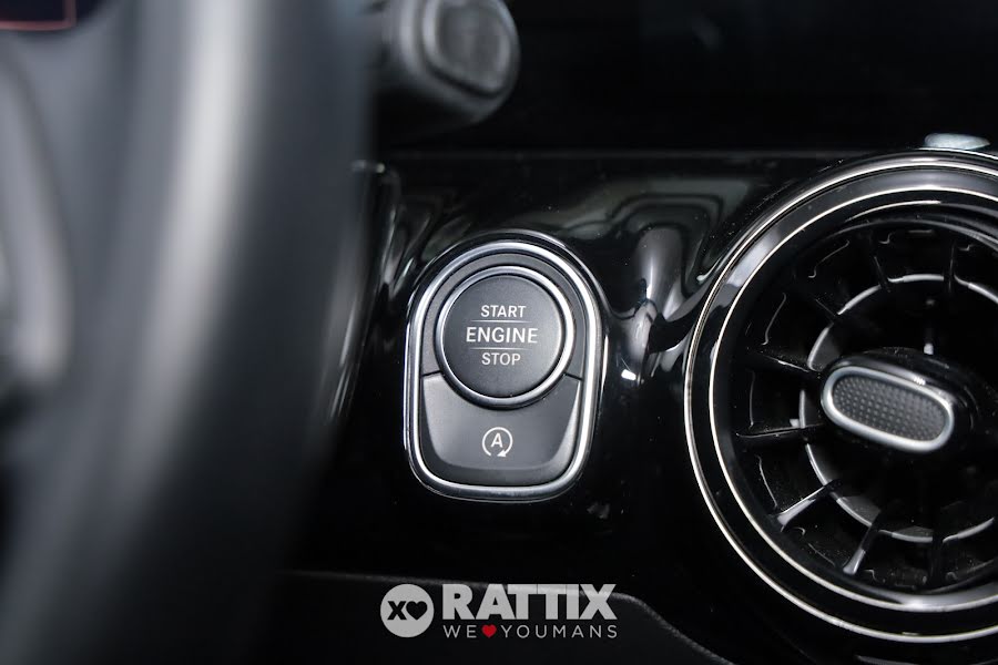 Mercedes-Benz GLA 200 d 2.0 150CV Business Extra Auto Grigio  Aziendale foto 29