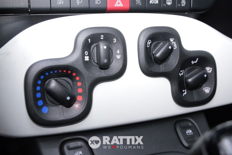 Fiat Panda Pandina 1.0 firefly hybrid 70CV Cross Solid White  Aziendale foto 29