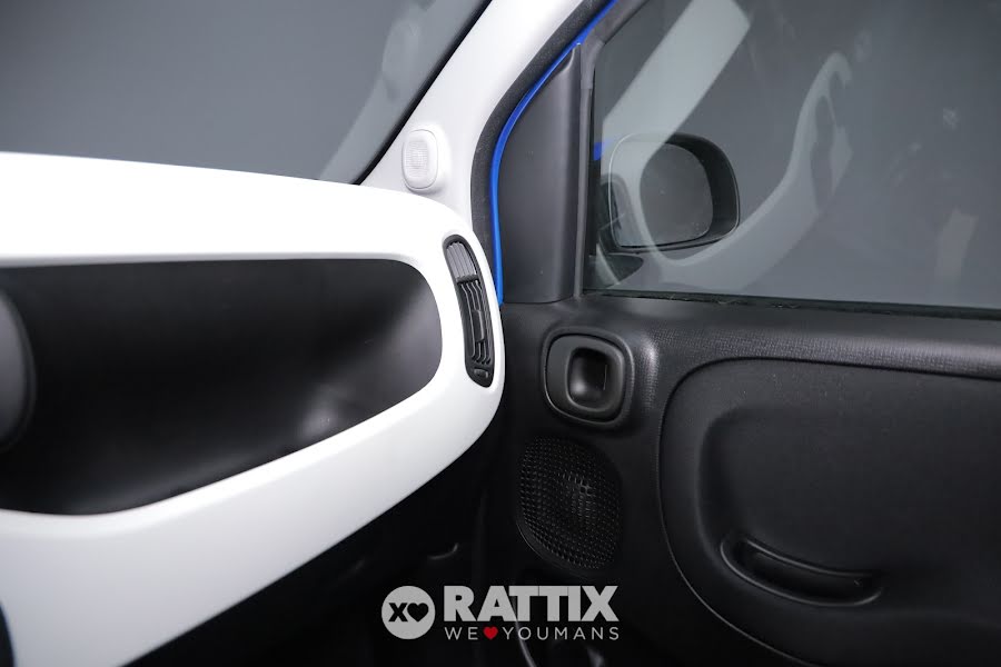 Fiat Panda Pandina 1.0 firefly hybrid 70CV Cross Blu Italia  Aziendale foto 32