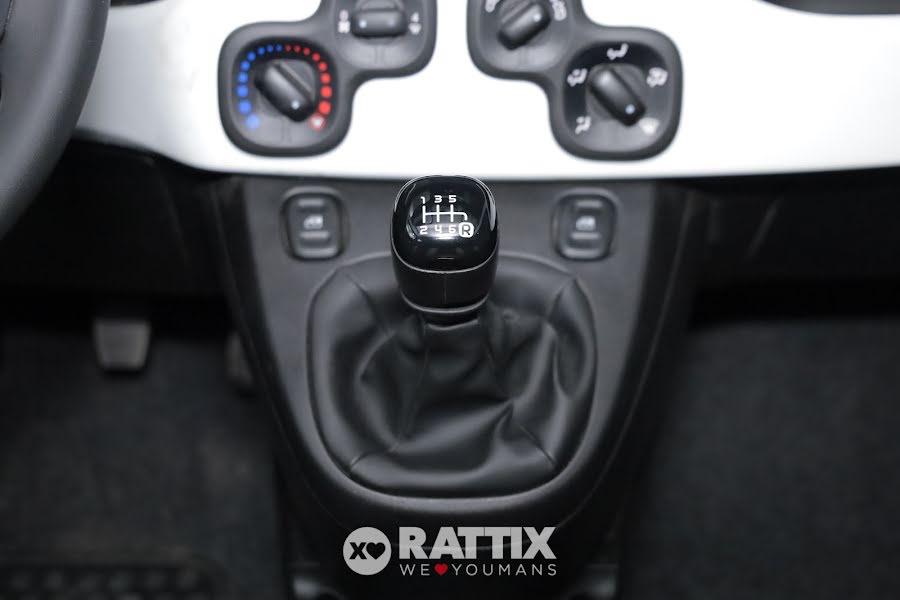 Fiat Panda Pandina 1.0 firefly hybrid 70CV Cross Verde Foresta  Aziendale foto 26