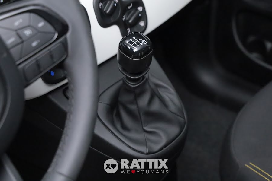 Fiat Panda Pandina 1.0 Firefly Hybrid 70CV Cross Rosso Passione Pastello  Aziendale foto 23