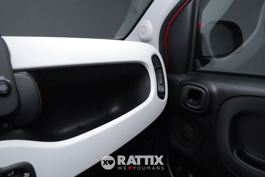 Fiat Panda Pandina 1.0 Firefly Hybrid 70CV Cross Rosso Passione Pastello  Aziendale foto 25