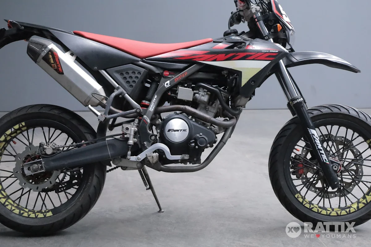 FANTIC MOTOR Caballero 125 Motard Caballero Competizione