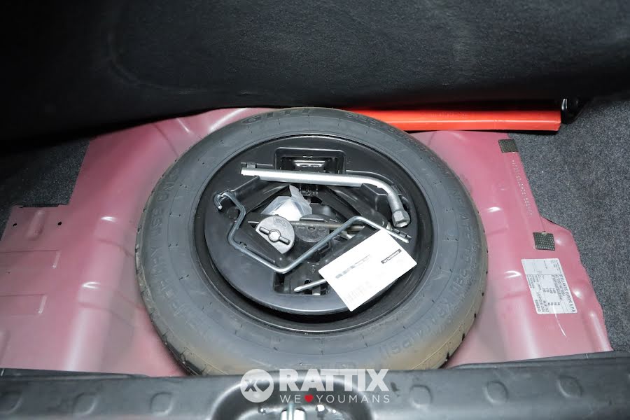 Fiat Panda Pandina 1.0 Firefly Hybrid 70CV Cross Rosso Passione Pastello  Aziendale foto 7