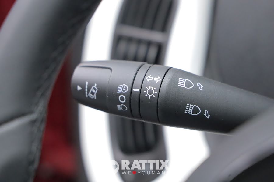 Fiat Panda Pandina 1.0 Firefly Hybrid 70CV Cross Rosso Passione Pastello  Aziendale foto 13