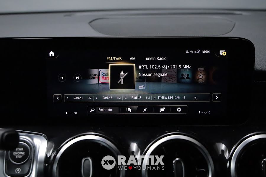 Mercedes-Benz GLB 200 d 2.0 150CV Sport Plus Auto Argento  Aziendale foto 19