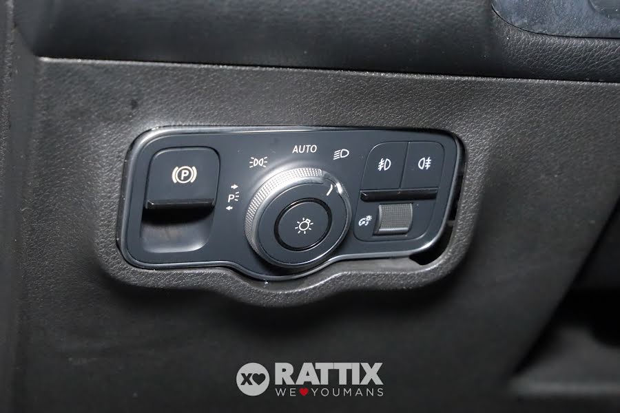 Mercedes-Benz GLB 200 d 2.0 150CV Sport Plus Auto Argento  Aziendale foto 25