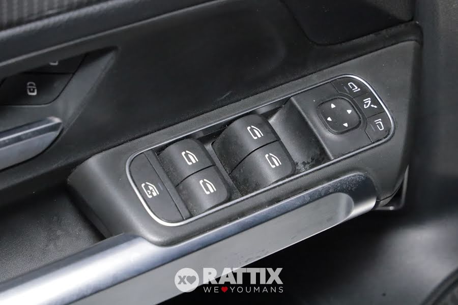 Mercedes-Benz GLB 200 d 2.0 150CV Sport Plus Auto Argento  Aziendale foto 26