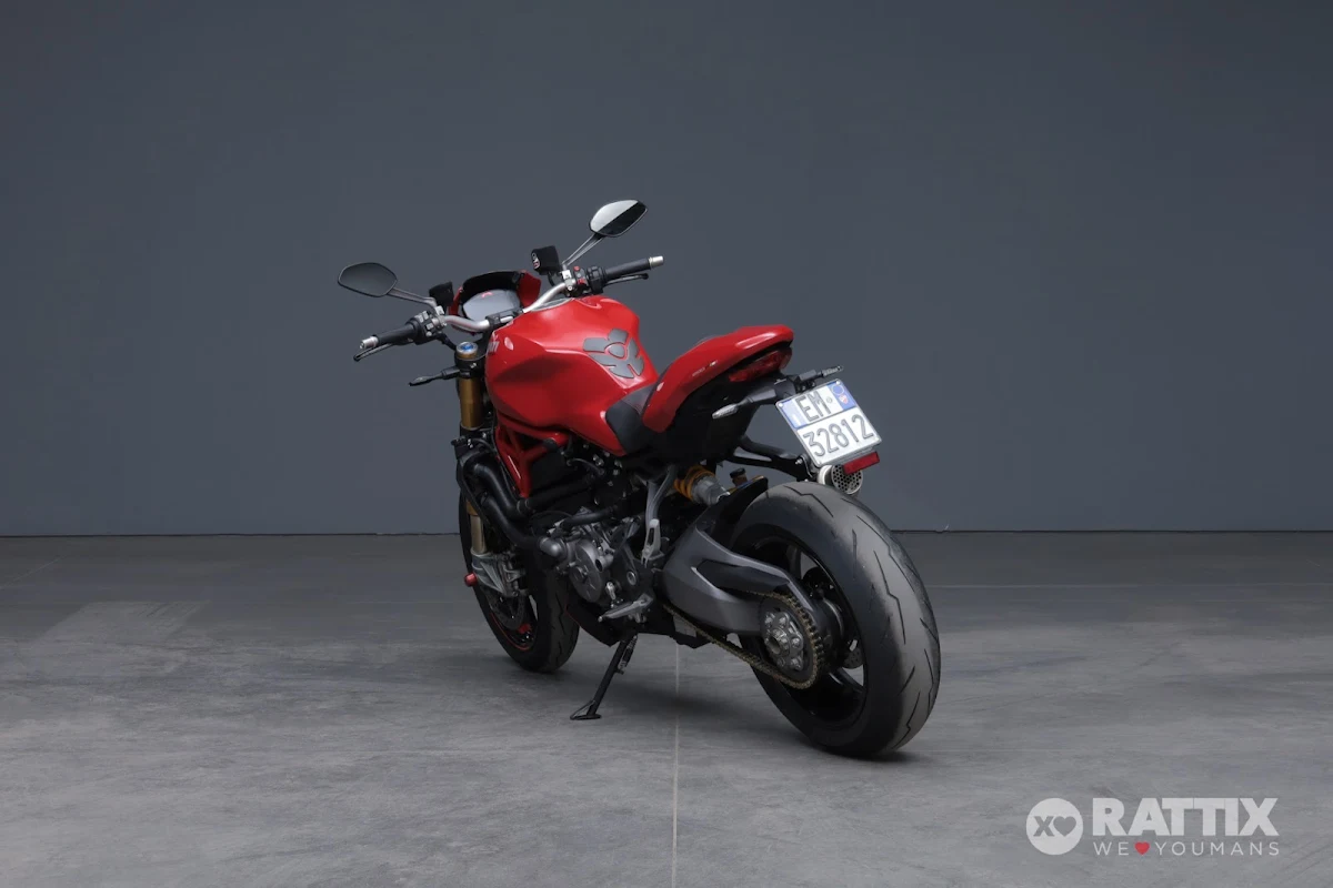 DUCATI Monster 1200 S Red 