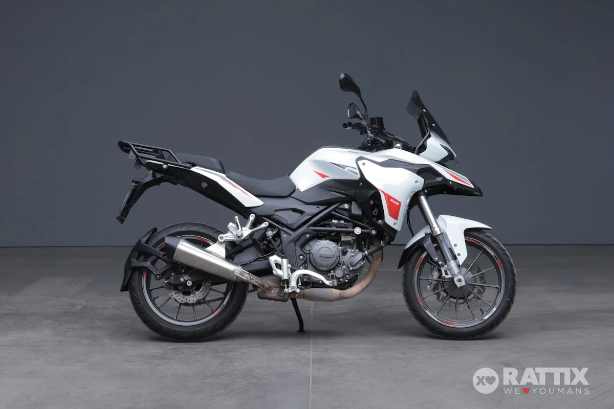 BENELLI TRK 251 Trk E5