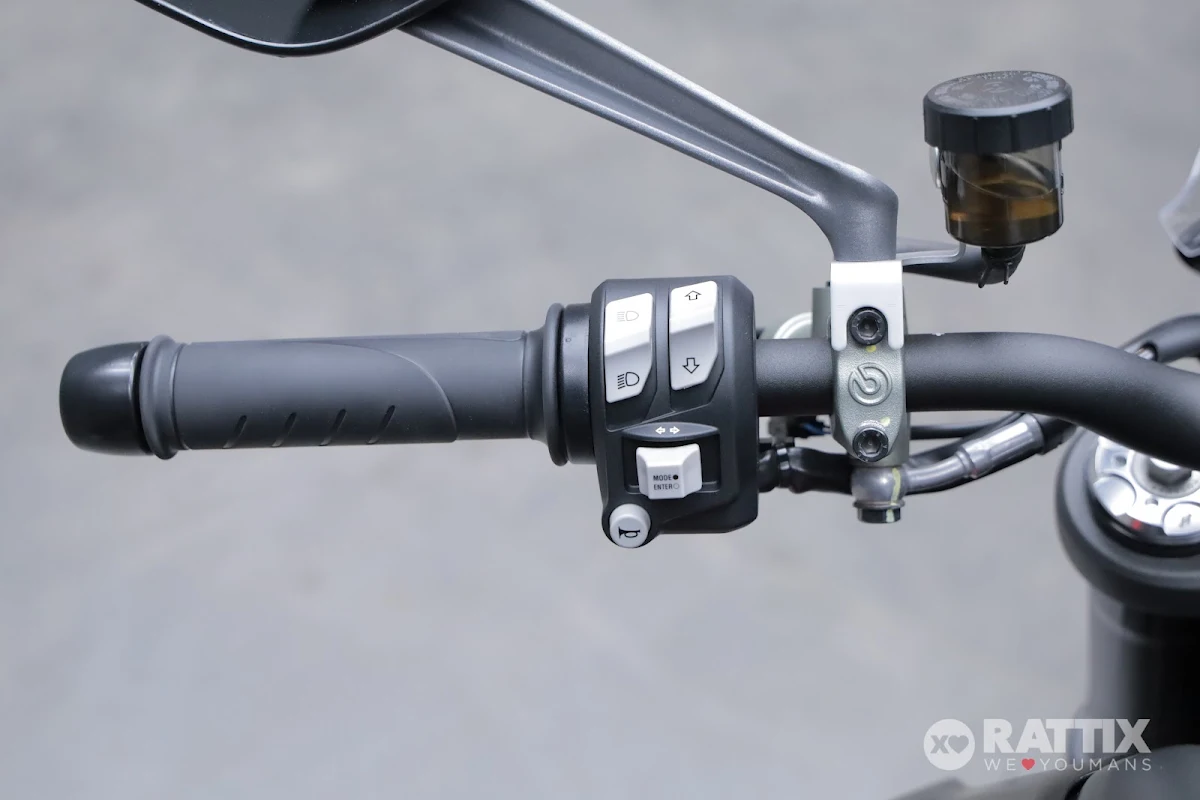 DUCATI Monster 937 plus Aviator Grey my21