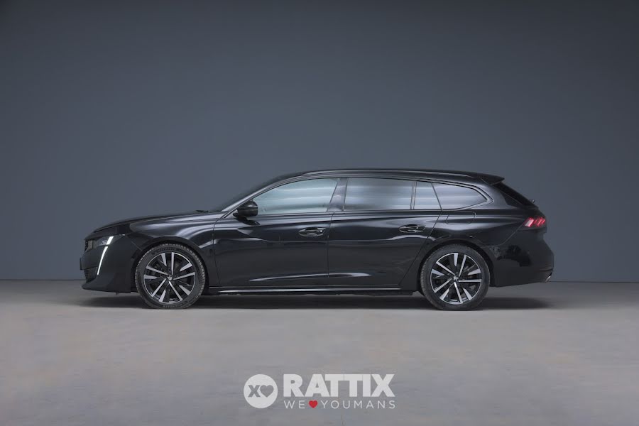 Peugeot 508 SW 1.6 Hybrid 225CV GT Pack e-EAT8 + tetto apribile  Nero Perla  Aziendale foto 2