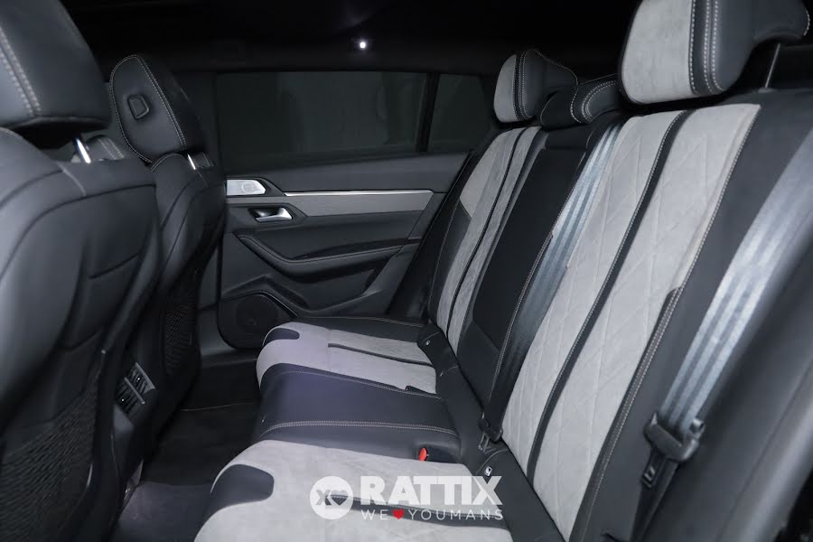 Peugeot 508 SW 1.6 Hybrid 225CV GT Pack e-EAT8 + tetto apribile  Nero Perla  Aziendale foto 40