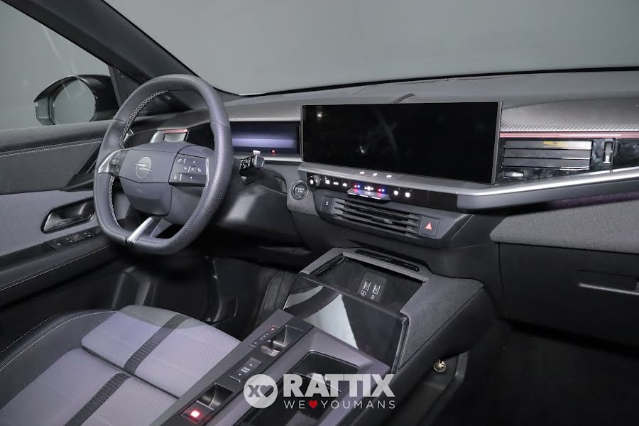 Opel Grandland 1.2 Hybrid 145CV GS e-DCS6 Kristall Silver  Aziendale foto 18