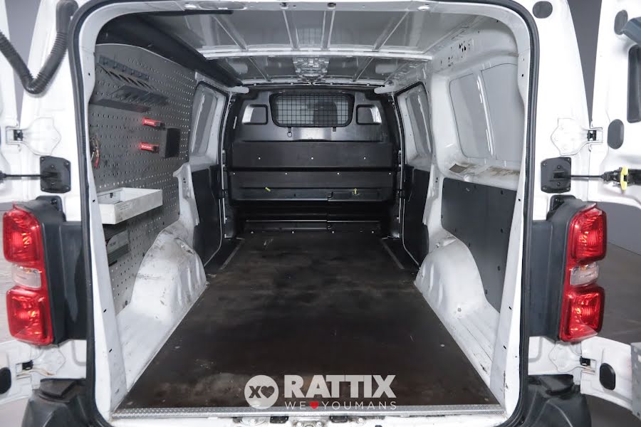 Toyota Proace 2.0d 122CV 5p Long Comfort (IVA ESCLUSA) Bianco  Aziendale foto 6