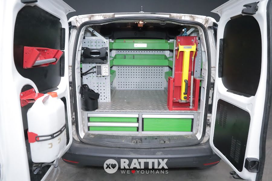 Volkswagen Caddy 2.0 TDI SCR 122CV Business 4motion allestito Baggio & De Sordi (IVA ESCLUSA) Bianco  Aziendale foto 8