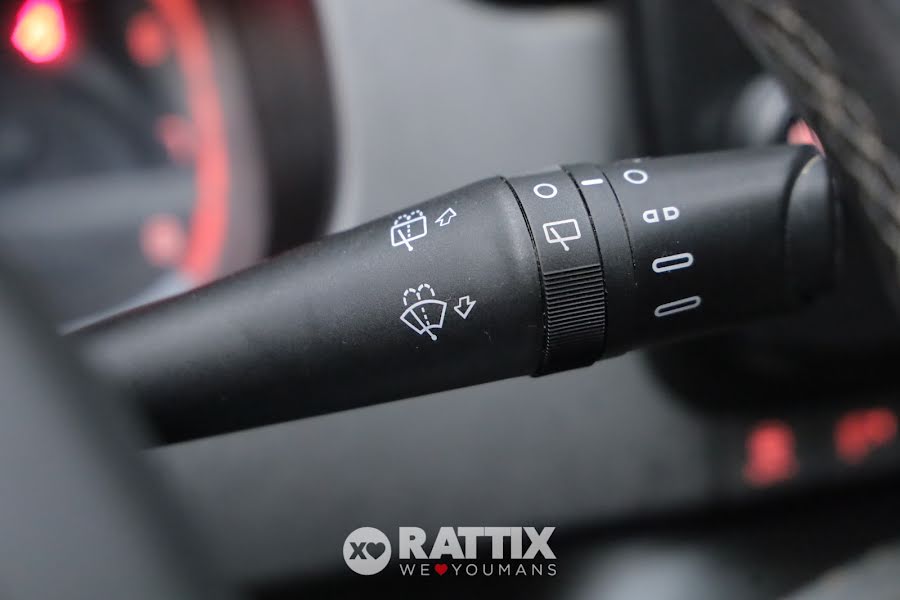 Fiat Panda 0.9 t.air t. 85CV Cross Bianco Gelato Pastello  Aziendale foto 13