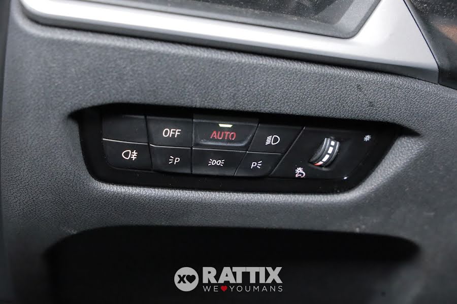 BMW 316 d Touring 2.0 Mhev 48V Auto + tetto apribile  Nero  Aziendale foto 24