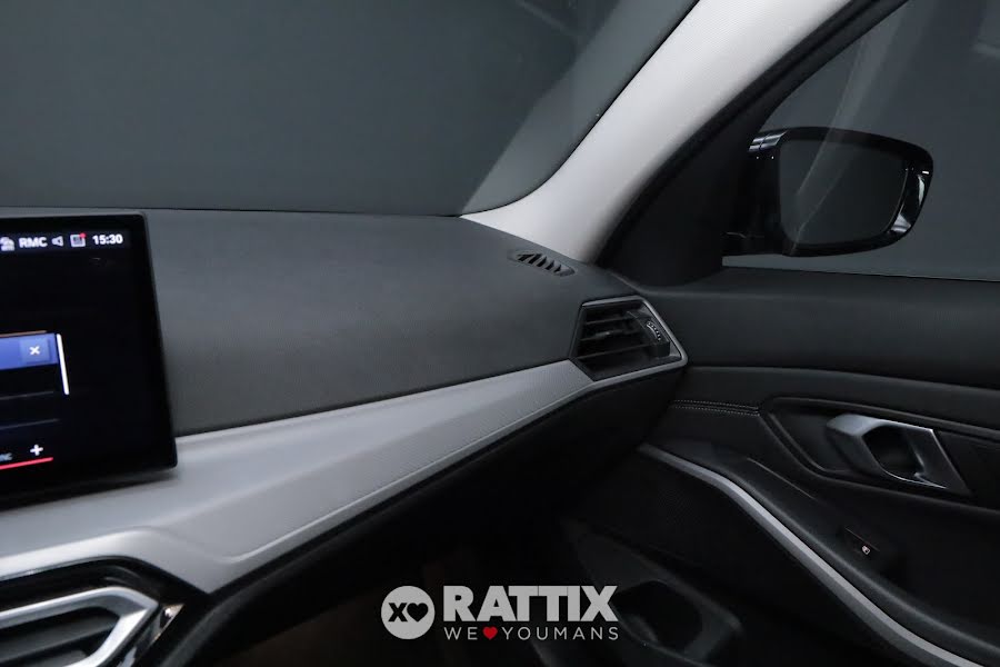 BMW 316 d Touring 2.0 Mhev 48V Auto + tetto apribile  Nero  Aziendale foto 27